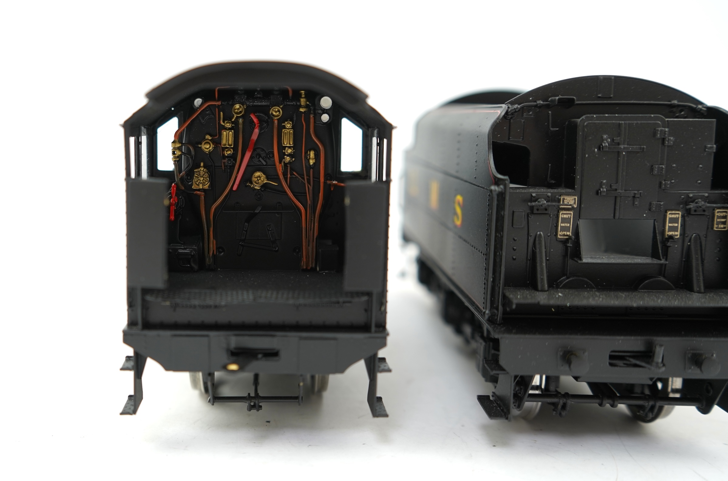 An 0 Gauge Made by Sancheng, China, model of LMS Class 5F, 5092, power powered for two rail operation.